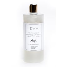 Skystas muilas su acai uogų ir migdolų aromatu IEVA, 1 l